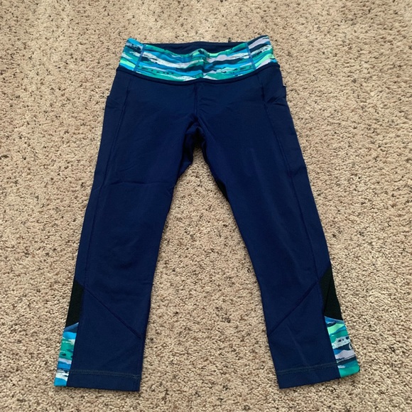 Lululemon Pace Rival Crop - Picture 1 of 7